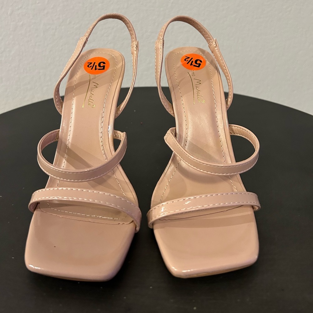 Anne Michelle Women’s faux tan leather sandals